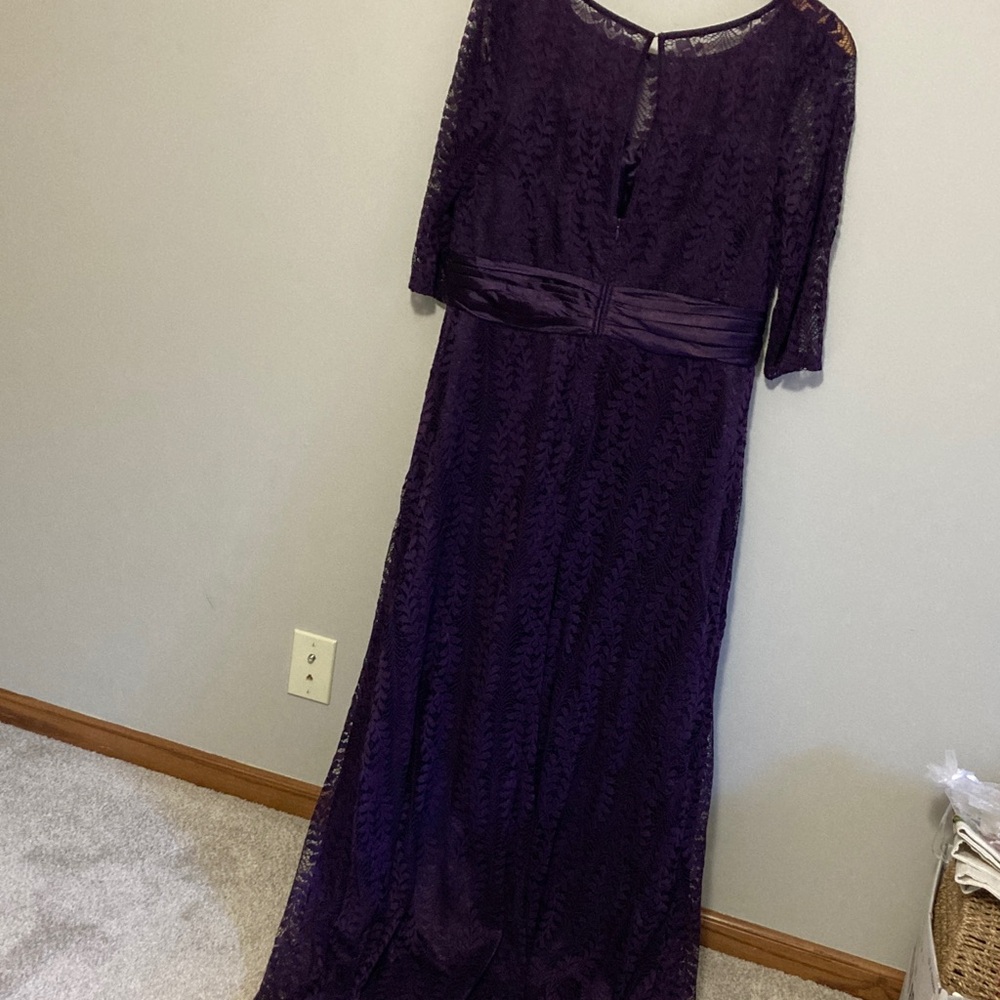 Ever Pretty, Size 16, Deep Purple Long Sleeve Formal Dress, Mother of the Bride - Picture 8 of 12